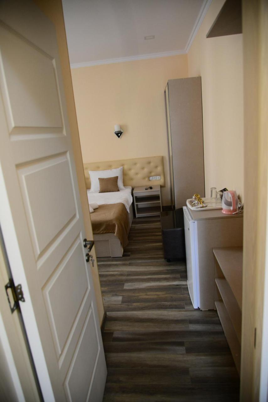 Hotel New Avlabari Tbilisi Exterior photo
